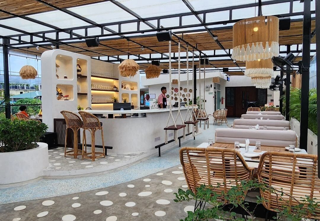MAVI Rooftop Lounge