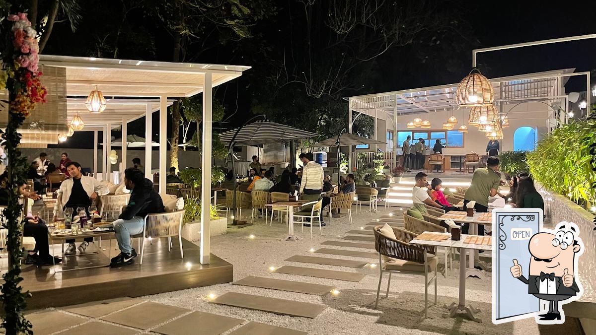 Cafe 4, Havelock Island